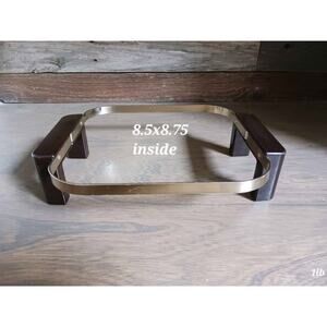 Vintage Pyrex casserole stand